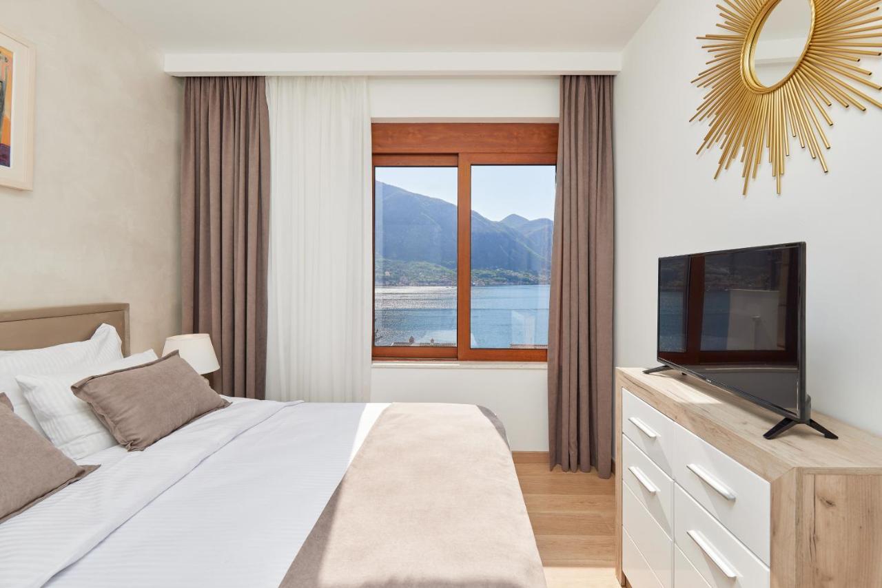 Noa With Sea View Daire Kotor